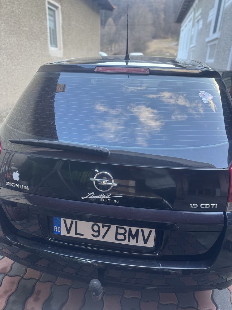 Opel Signum 2007 1.9 CDTI