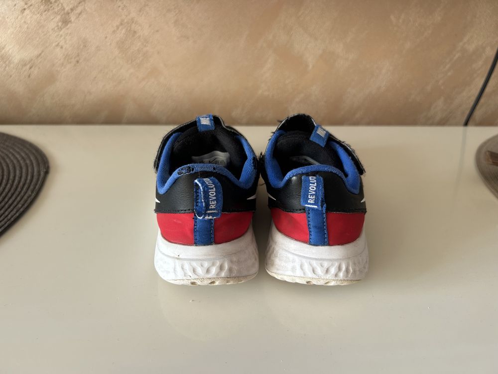 Детски маратонки Nike номер 31