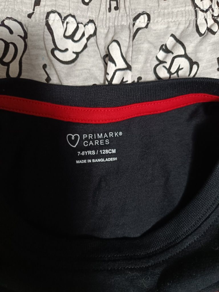 Primark пижами с дълъг ръкав 128см