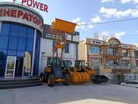 Фронтальный погрузчик 0.3 дан 1.5 гача мавжуд Pagruzchiklar 0.3 kubdan