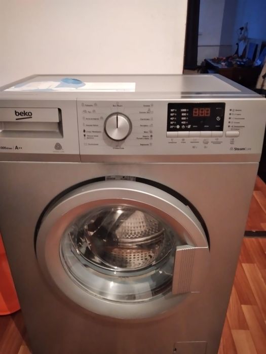 На запчасти продается стиральная машинка BEKO