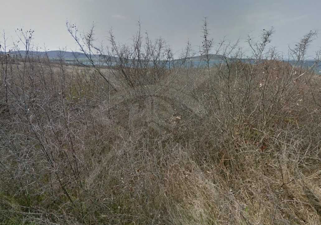 Продава се Парцел в Поморие - 2000 кв.м за 325 €/кв.м - Снимка #1