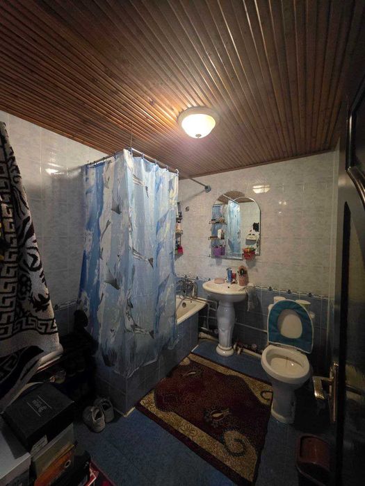 Продаётся 2х комн квартира на 1 этаже Ор-р Овир