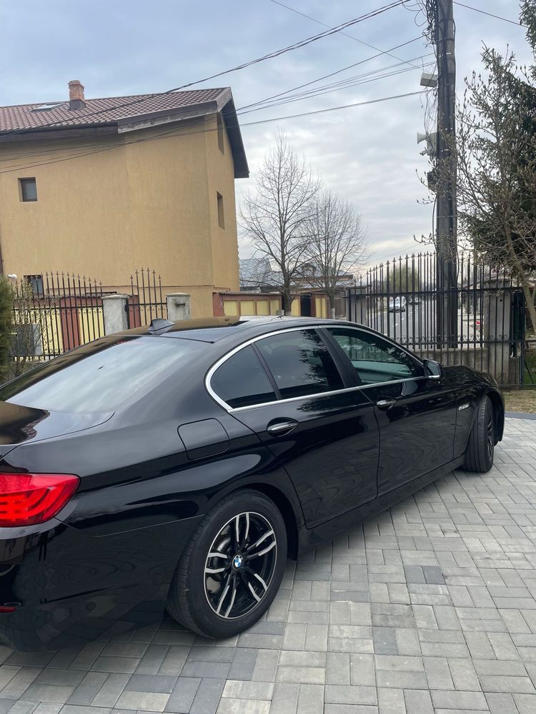 BMW Seria 5, 520D