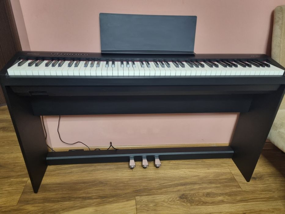 Pian digital Roland FP30