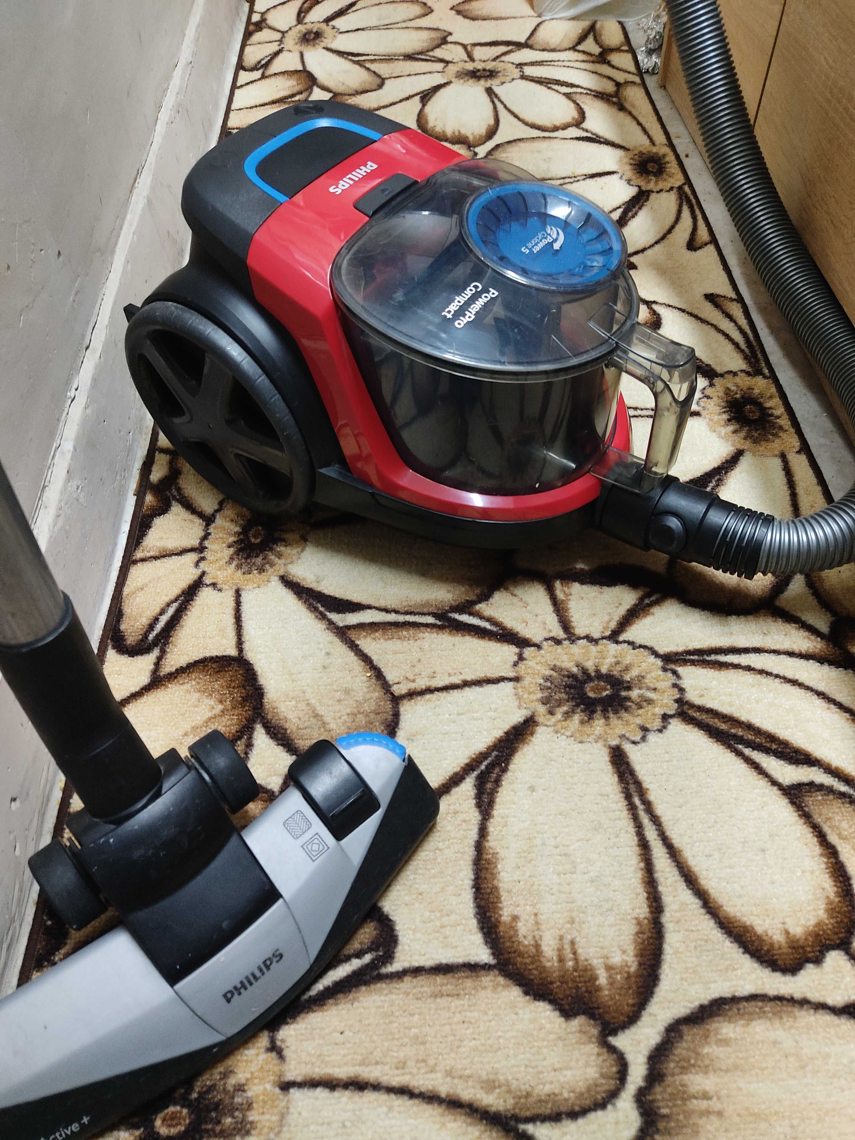 Dyson прахосмукачки и други