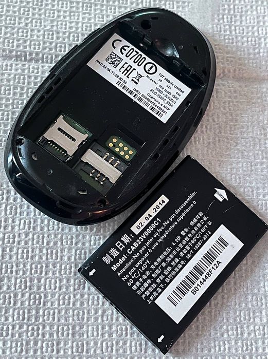 Мобильный Wi-Fi роутер Alcatel One Touch Link Y580