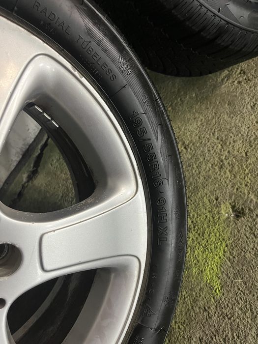 Зимни гуми за мерцедес 195 55 16цола