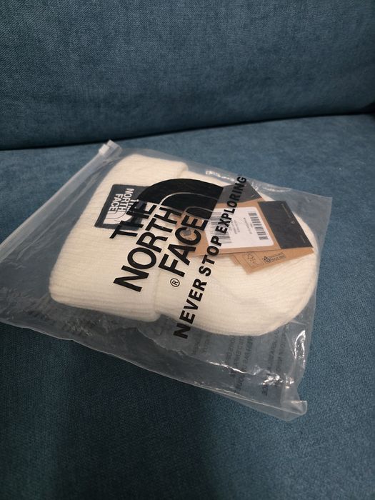 Зимна шапка the north face