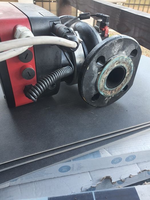 Vand pompă grundfos magna 3 40-60f