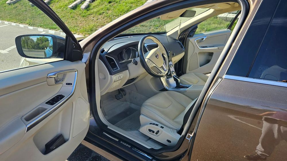 Volvo XC 60 Al doilea proprietar,  stare tehnica impecabila, km reali