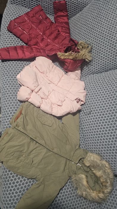 Haine și pantofi pentru copii