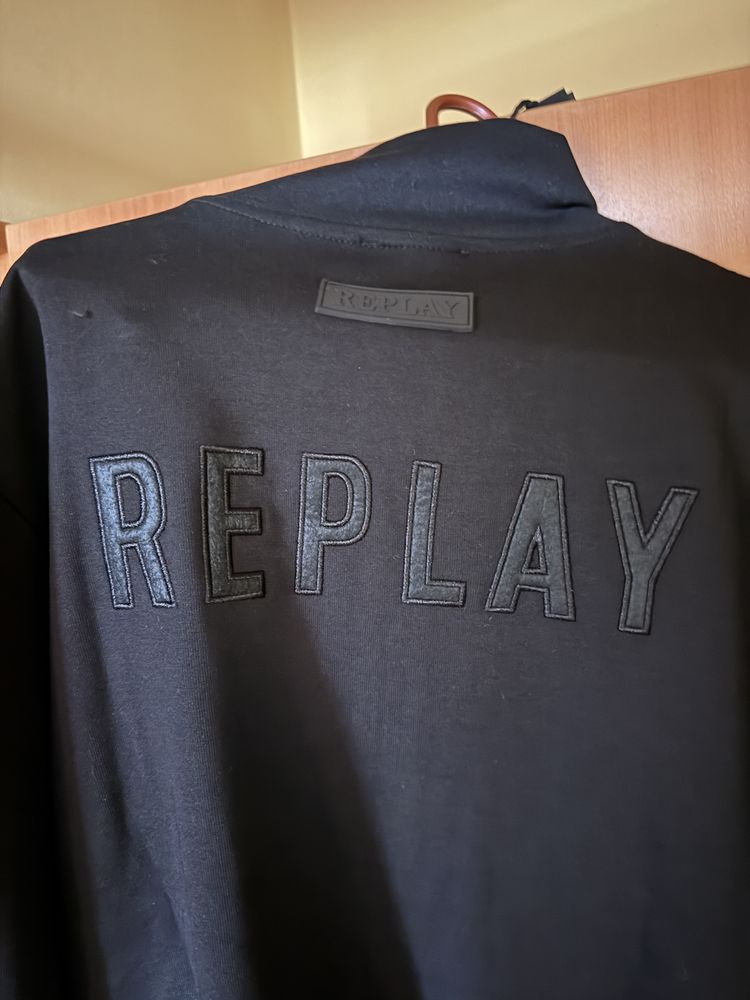 Оригинален екип на replay