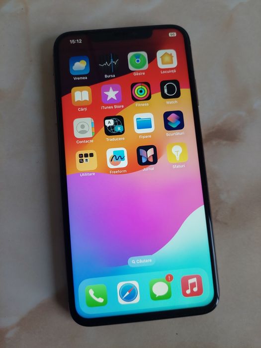 Vând iPhone Xs Max Rose de 256GB, cu probleme la baterie //poze reale