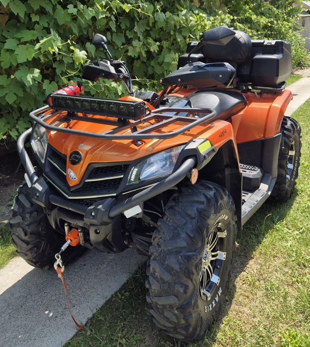 De vânzare  CFmoto 520 L cu servo