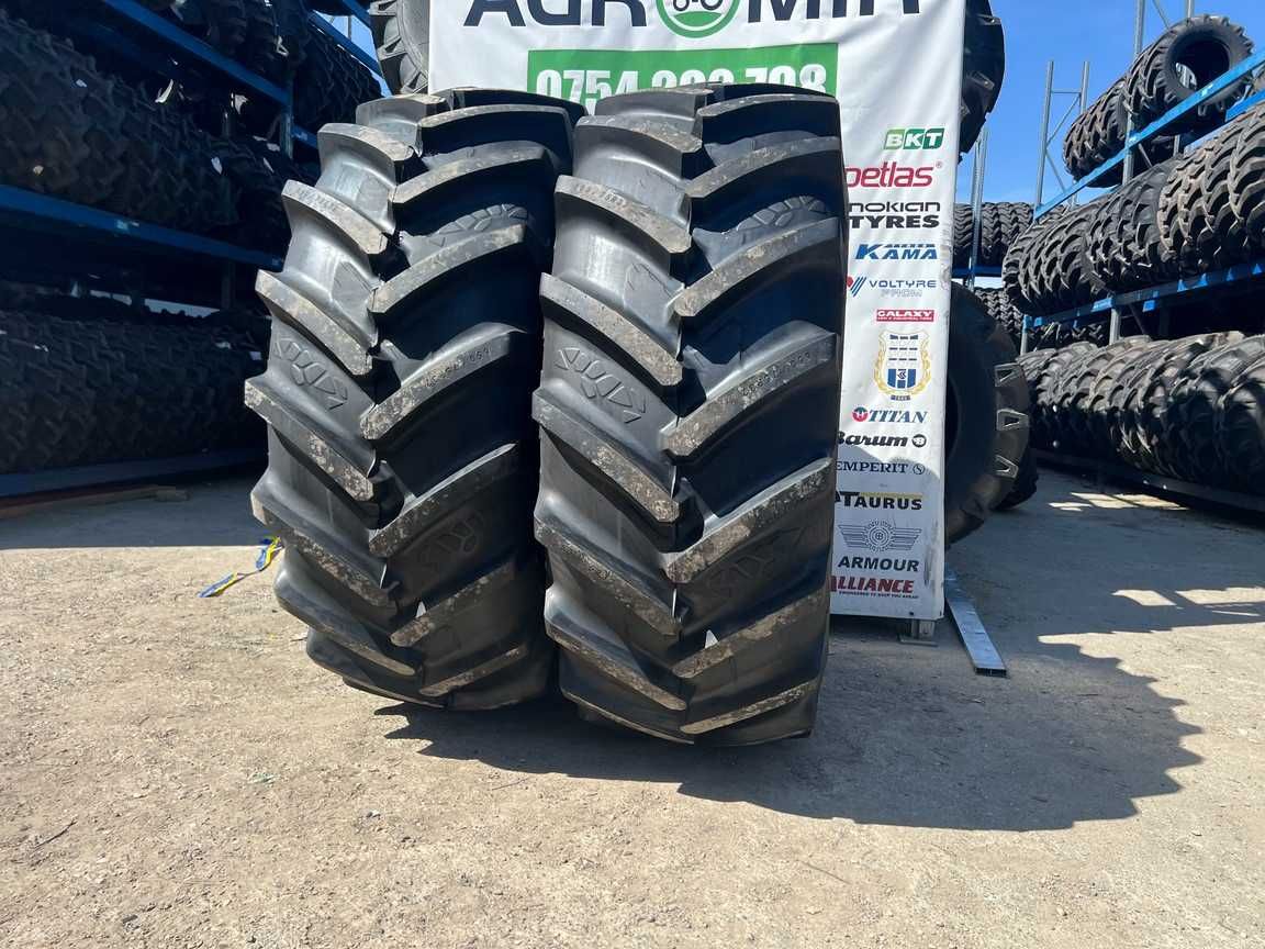 Anvelope radiale noi pentru combina 650/75R32