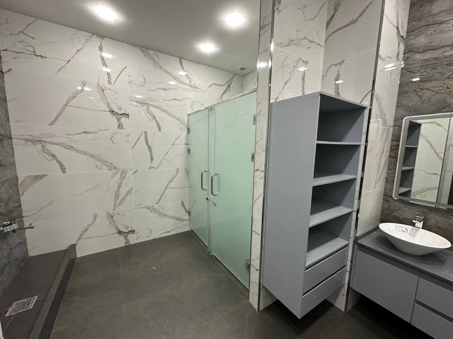 Продаётся Коммерческое Помещение 290кв.м Ц-1 МирзоУлугбекский район