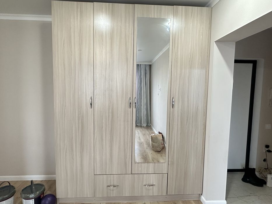 Продам шкаф , спальный гарнитур