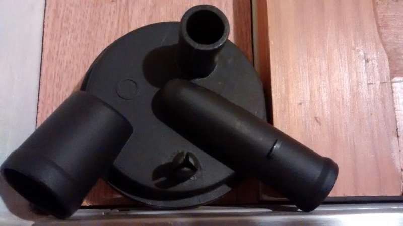 Клапан вентилация корпус разпределителен вал AUDI ,SEAT, VW