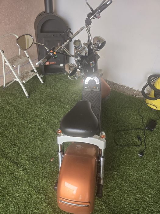 Scuter electric  model Harley