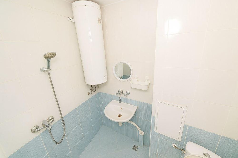 Дава се под наем Двустаен апартамент в Варна, Младост 1 - 41 кв.м за 350 € - Снимка #3