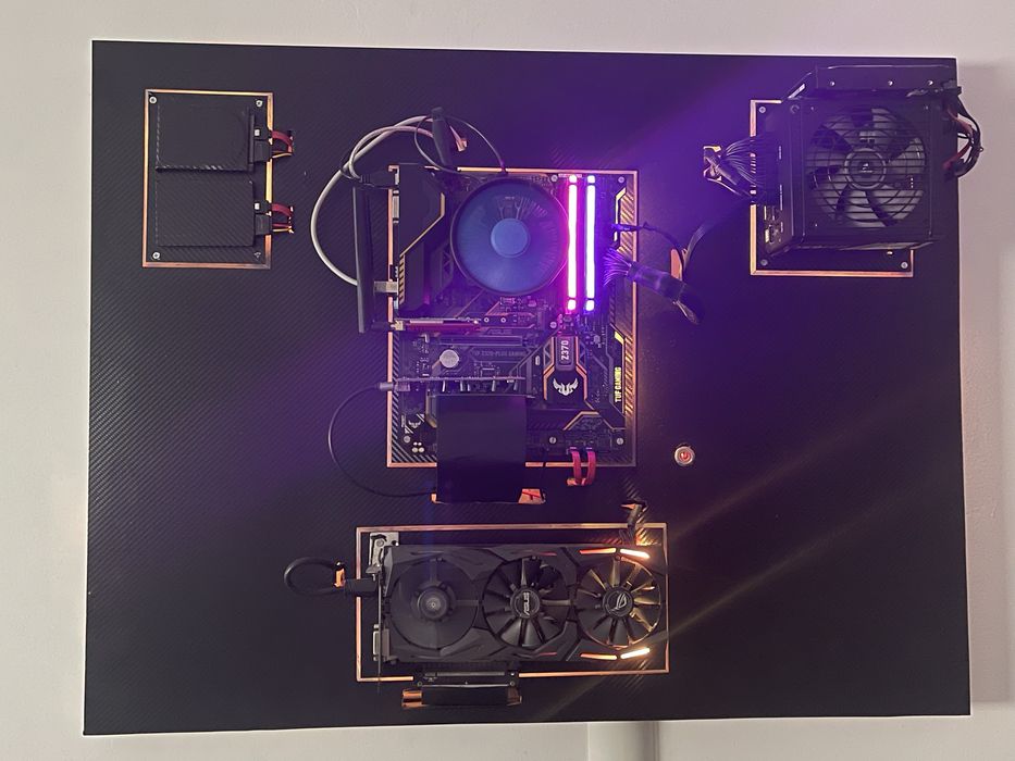 PC Wallmounted Gaming video GTX 1060 Strix + baza TUF Z370-PLUS
