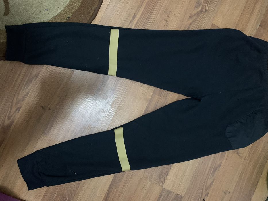 Pantalonibtrening Nike dri fit