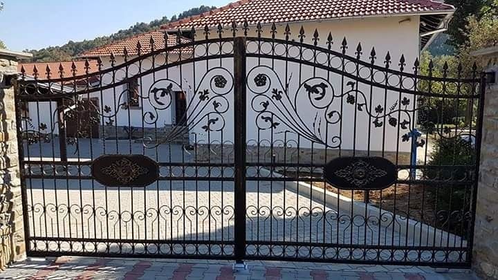 Метални изделия от ковано желязо