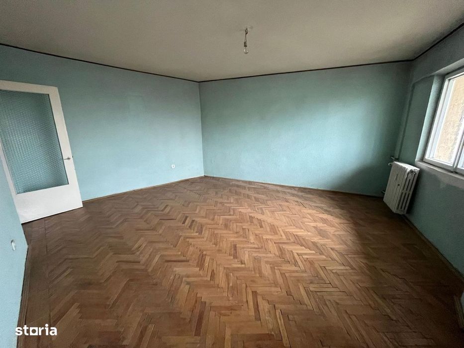 Apartament 3 camere zona Spital Județean – 76 mp.