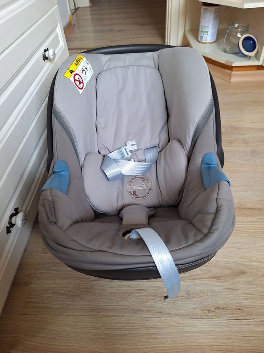 Столче за новородено