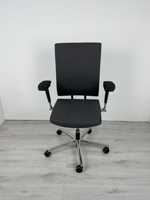 Висок клас изпълнителен офис стол Viasit Scope обзавеждане