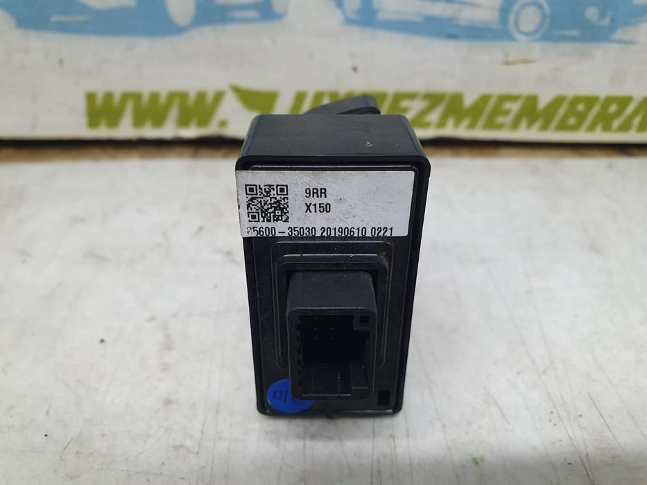 Buton incalzire scaun 85600-35030 SsangYong Tivoli 1 [facelift] [2019