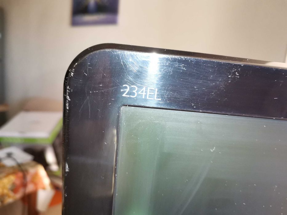 Монитор Филипс 24 инча лед