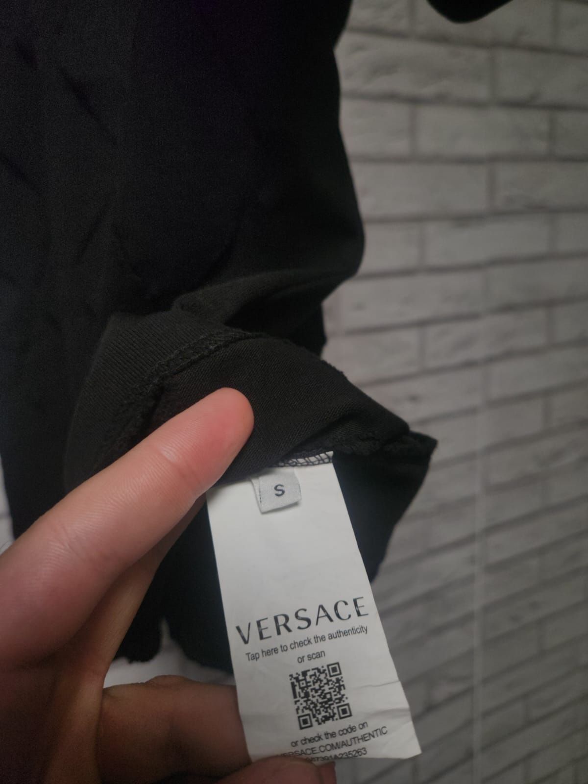 Versace тениски в черно и бяло