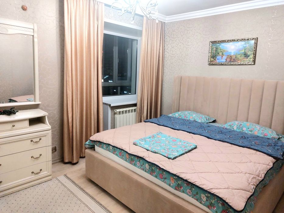 Квартира ЛЮКС самый ЦЕНТР города сутки-час СИТИ МОЛЛ,ЦУМ,Бухар-Ж,Абзал