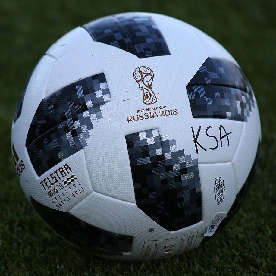Мячи футбольные Adidas Telstar World Cup 2018 4 размер