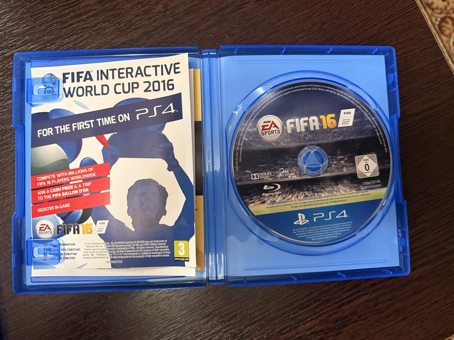 Диск FIFA 16 для PlayStation 4