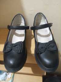 Туфли черные школьные