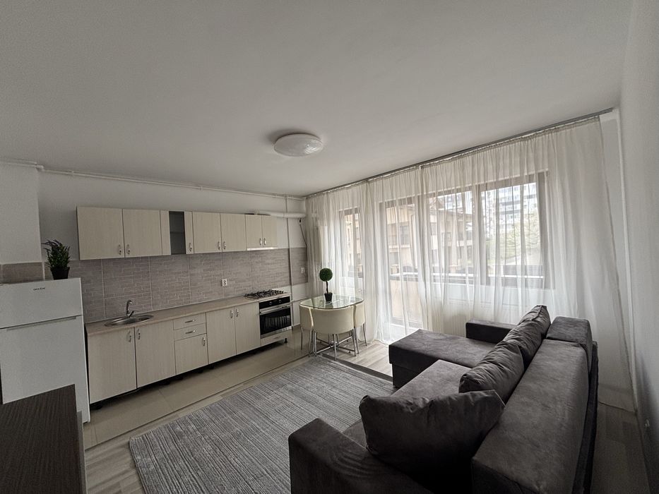 Inchiriez garsoniera