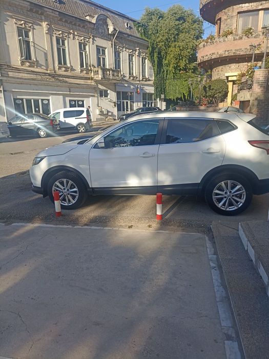 Nissan Qashqai j11