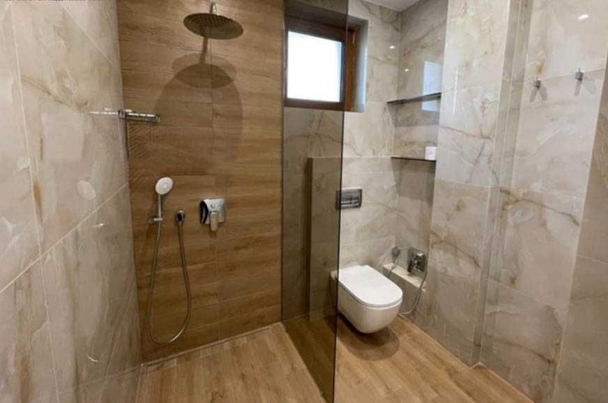 Дава се под наем Тристаен апартамент в София, Лозенец - 91 кв.м за 850 € - Снимка #7