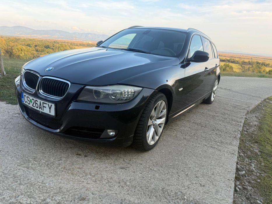 Vand bmw 2011 sau schimb cu microbuz marfa