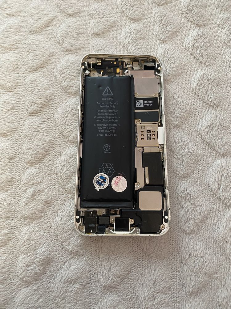 iPhone 5 pentru piese