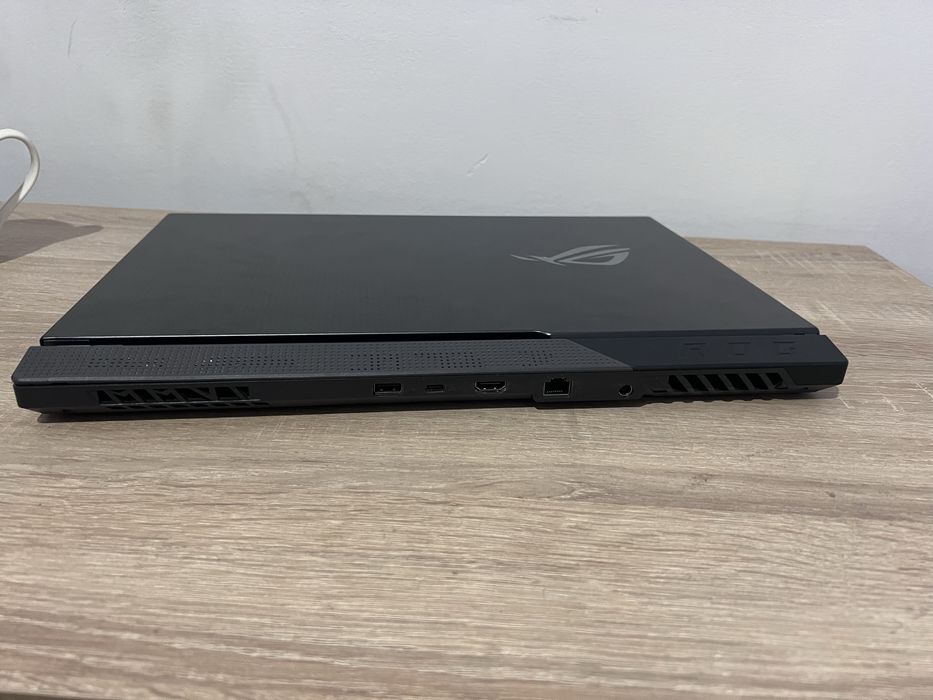 Vand laptop gaming ASUS ROG G713IE