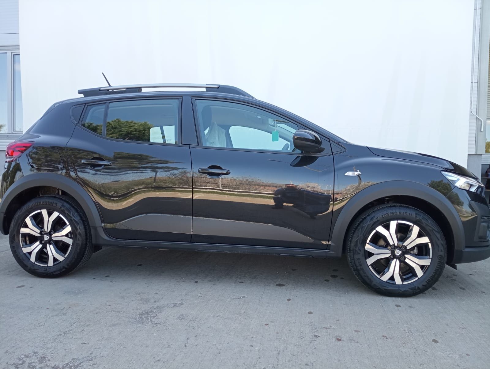 Dacia Sandero STEPWAY Comfort TCE 90 În GARANȚIE