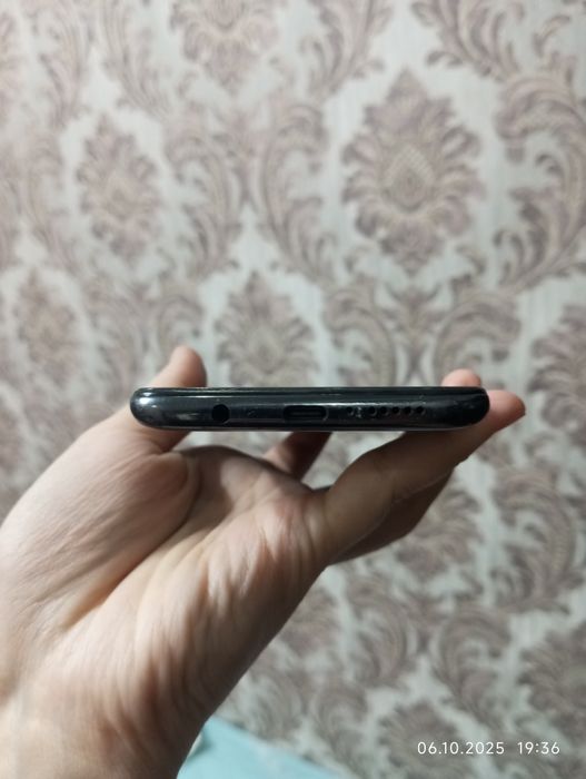 Redmi note 8 pro 800.000 kelishiladi