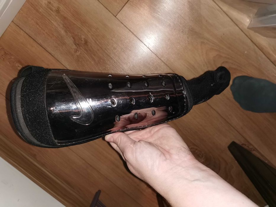 Apărători fotbal Nike