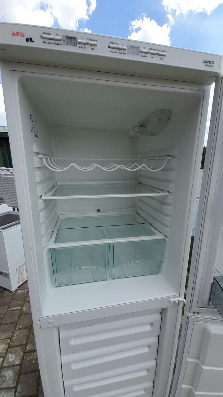 Combina frigorifica AEG, cu garanție