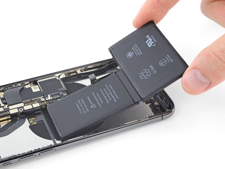 Schimbare baterie iPhone 7 8 X XS 11 12 13 14 Pro / Pro Max