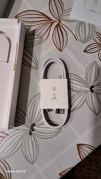 Продавам чисто нов телефон Redmi 14C 128 gb 8 gb ram!!!